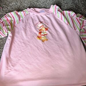 American Girl Strawberry Short Cake long sleeve shirt size youth XL 18-20